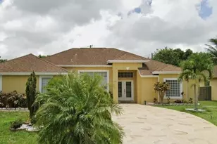 485 SW Dagget Ave, Port Saint Lucie, FL 34953 - Photo 1