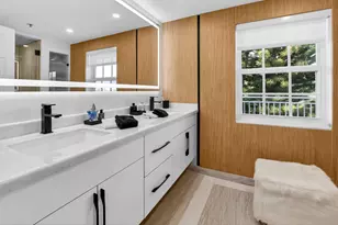 950 De Soto Rd, Boca Raton, FL 33432 - Photo 59