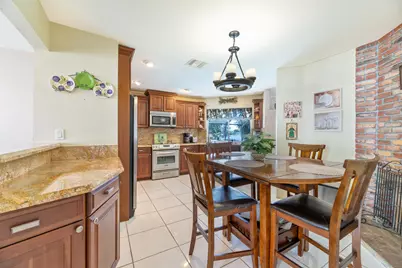 2705 SW 14th Court, Deerfield Beach, FL 33442 - Photo 7