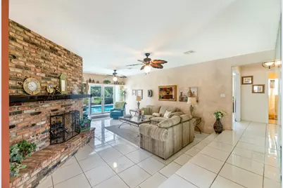 2705 SW 14th Court, Deerfield Beach, FL 33442 - Photo 3