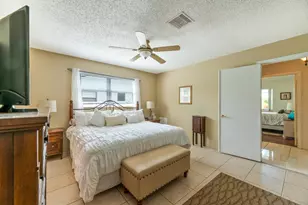2705 SW 14th Ct, Deerfield Beach, FL 33442 - Photo 9