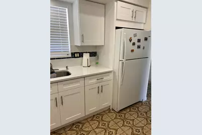 719 Lori Drive #203, Palm Springs, FL 33461 - Photo 3