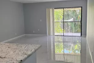 22465 SW 61st Way E, Boca Raton, FL 33428 - Photo 5