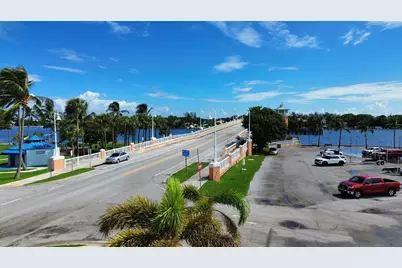814 S Lake Drive, Lantana, FL 33462 - Photo 23
