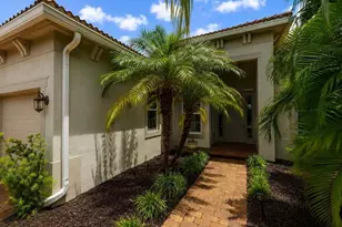 12010 SW Aventino Dr, Port Saint Lucie, FL 34987 - Photo 5