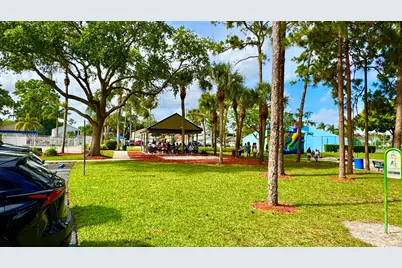 5885 Rambler Rose Way, West Palm Beach, FL 33415 - Photo 9