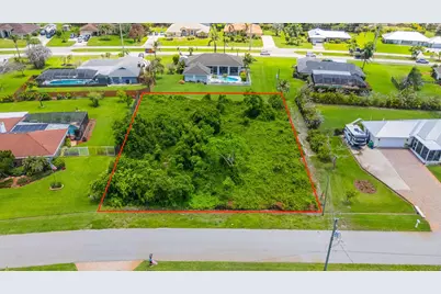 2012 SE Giffen Avenue, Port Saint Lucie, FL 34952 - Photo 3
