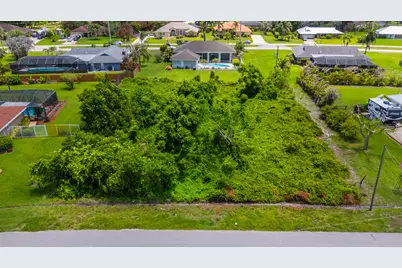 2012 SE Giffen Avenue, Port Saint Lucie, FL 34952 - Photo 9