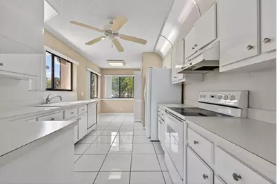 2240 SW 92nd Terrace #2402, Davie, FL 33324 - Photo 27