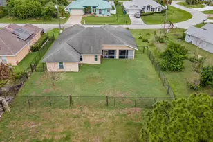 6118 NW Ginger Ln, Port Saint Lucie, FL 34986 - Photo 17