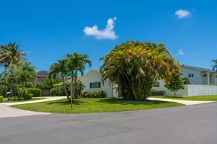 1058 NW 6th Dr, Boca Raton, FL 33486 - Photo 75