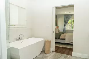 1058 NW 6th Dr, Boca Raton, FL 33486 - Photo 37