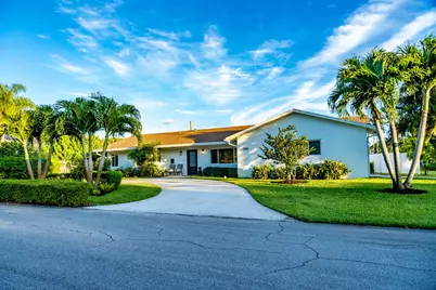 1058 NW 6th Drive, Boca Raton, FL 33486 - Photo 5