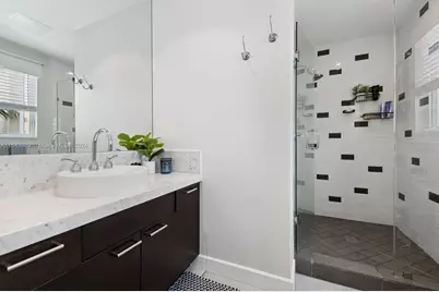 111 SE 2nd Street #201, Delray Beach, FL 33444 - Photo 13