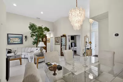 200 Eagleton Estates Boulevard, Palm Beach Gardens, FL 33418 - Photo 11