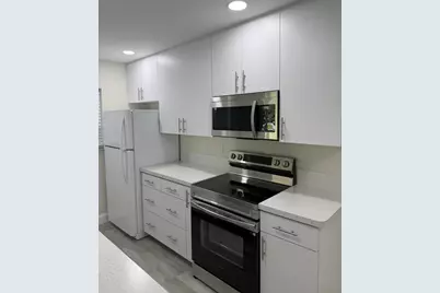 255 South Boulevard #D, Boynton Beach, FL 33435 - Photo 5