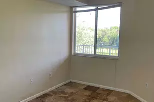 6984 SW 39th St, Davie, FL 33314 - Photo 19