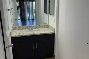 6984 SW 39th St, Davie, FL 33314 - Photo 13
