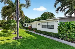 233 NE 13th St, Delray Beach, FL 33444 - Photo 1