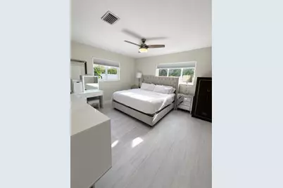 460 SW 55th Avenue, Plantation, FL 33317 - Photo 5