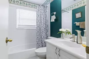 5317 Oakmont Village Cir, Lake Worth, FL 33463 - Photo 17