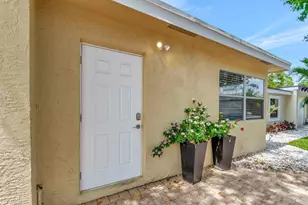 125 E Hart St, Lantana, FL 33462 - Photo 5