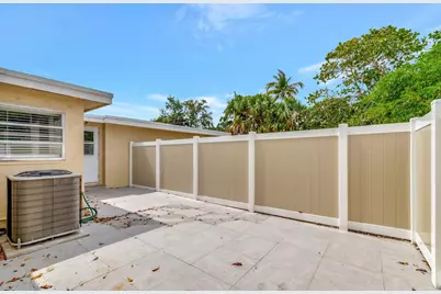125 E Hart Street, Lantana, FL 33462 - Photo 81
