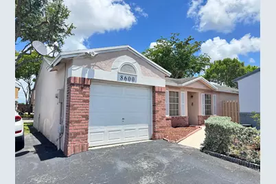 8600 NW 193rd Terrace, Hialeah, FL 33015 - Photo 1