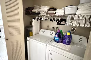 8600 NW 193rd Ter, Hialeah, FL 33015 - Photo 21