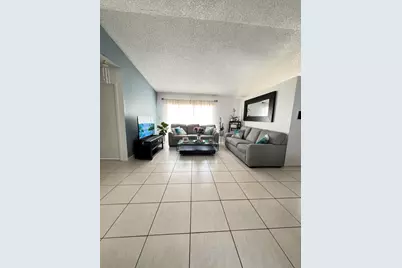 8600 NW 193rd Terrace, Hialeah, FL 33015 - Photo 3