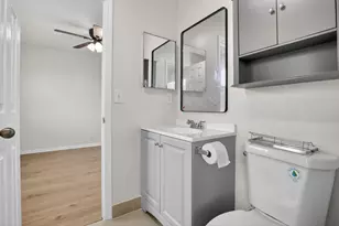 10772 SW 14th Pl, Davie, FL 33324 - Photo 39