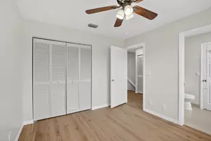 10772 SW 14th Pl, Davie, FL 33324 - Photo 41