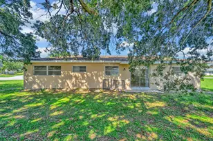 160 NE Bracken Rd, Port Saint Lucie, FL 34983 - Photo 21