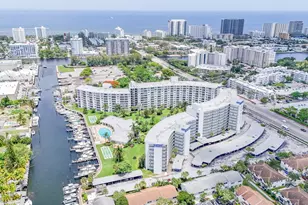 2731 NE 14th Street Causeway, Pompano Beach, FL 33062 - Photo 3