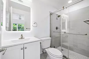 941 Crystal Lake Dr, Deerfield Beach, FL 33064 - Photo 13