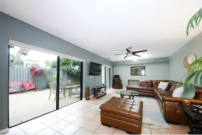 1700 Embassy Drive #504, West Palm Beach, FL 33401 - Photo 3