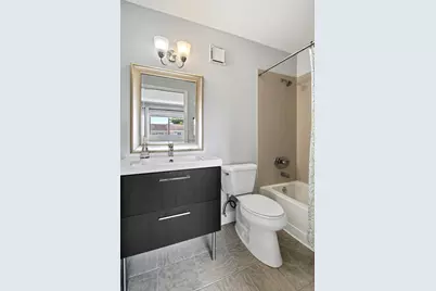 307 Palm Circle E, Pembroke Pines, FL 33025 - Photo 3