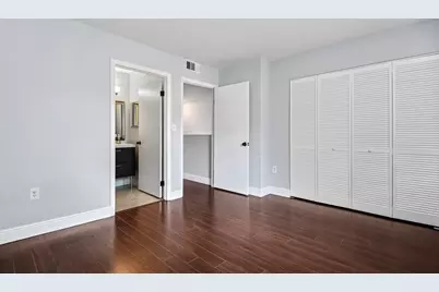 307 Palm Circle E, Pembroke Pines, FL 33025 - Photo 31