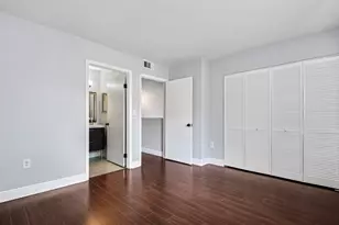 307 Palm Cir E, Pembroke Pines, FL 33025 - Photo 31