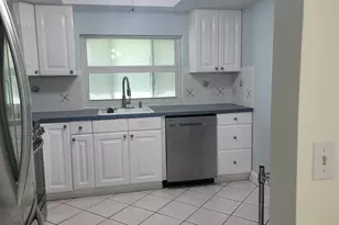 2590 NW 98th Ave, Sunrise, FL 33322 - Photo 9