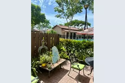 6898 Julia Gardens Drive, Coconut Creek, FL 33073 - Photo 11