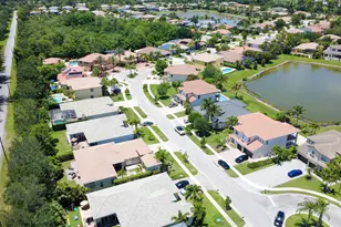 10122 Oak Meadow Ln, Lake Worth, FL 33449 - Photo 5