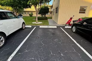 1301 N 12th Ct, Hollywood, FL 33019 - Photo 15