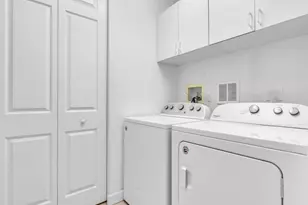 8025 NW 127th Ln, Parkland, FL 33076 - Photo 5