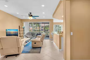 8025 NW 127th Ln, Parkland, FL 33076 - Photo 9