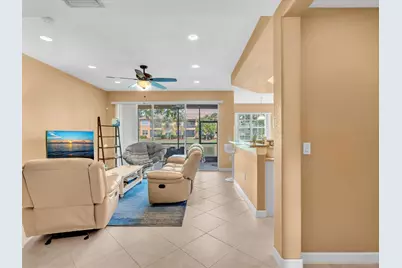 8025 NW 127th Lane #4-c, Parkland, FL 33076 - Photo 9