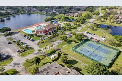448 Franconia Circle #B, Lake Worth, FL 33467 - Photo 37