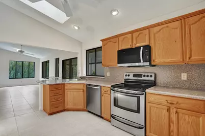 2395 NW 15th Street, Delray Beach, FL 33445 - Photo 7