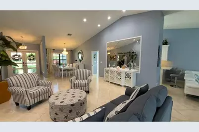 425 Deer Creek Path E, Deerfield Beach, FL 33442 - Photo 17