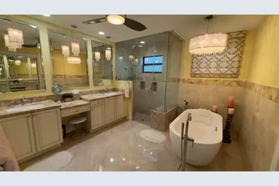 425 Deer Creek Path E, Deerfield Beach, FL 33442 - Photo 37